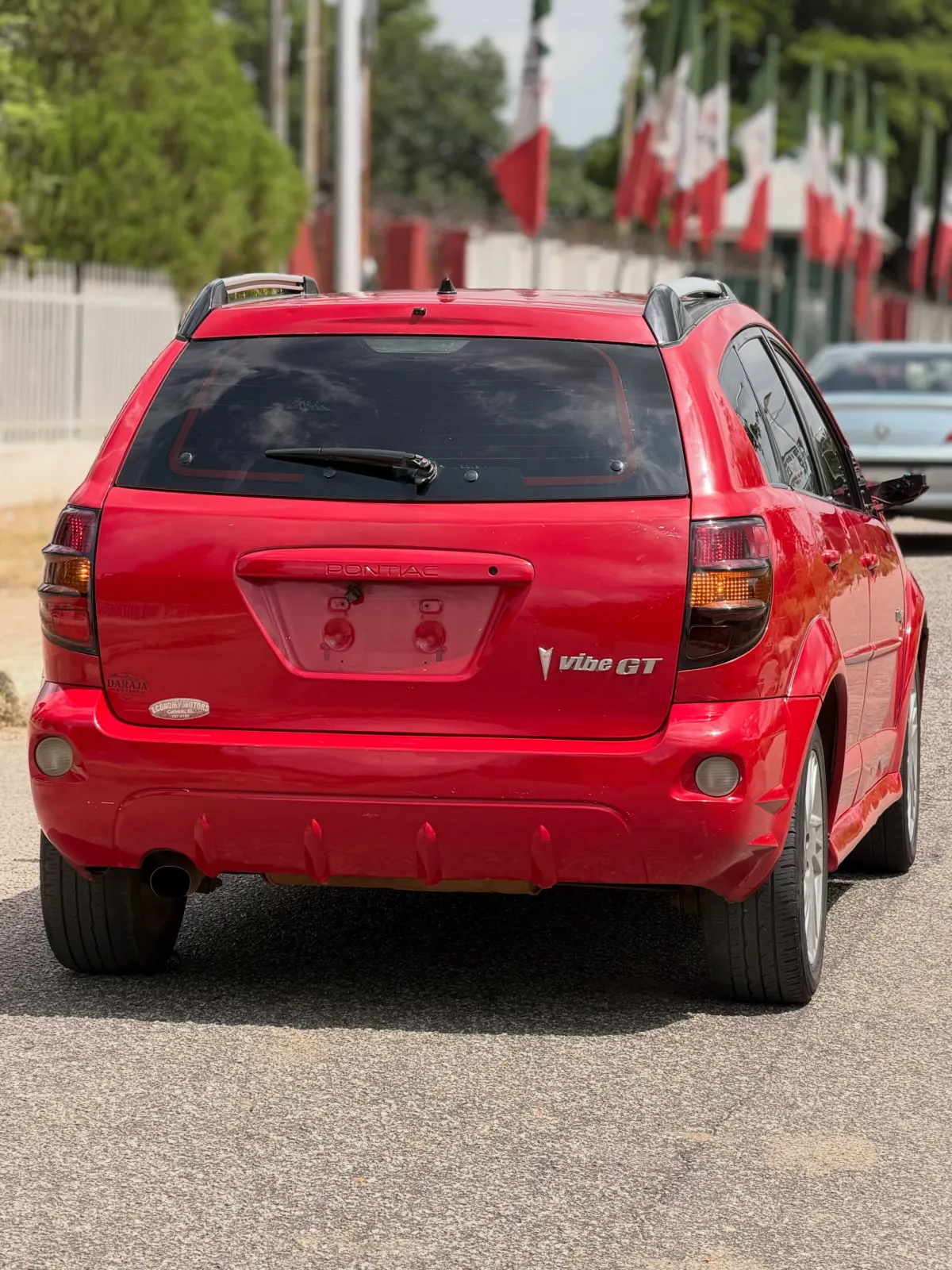 Toyota Pontiac Vibe - Image 7