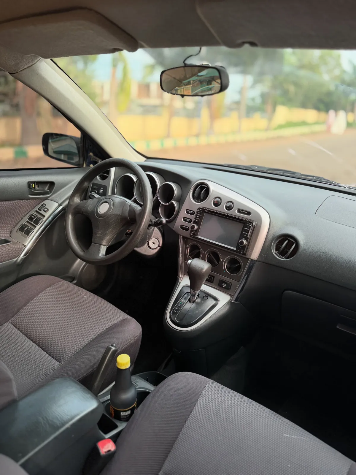 Pontiac Vibe Blue - Image 7