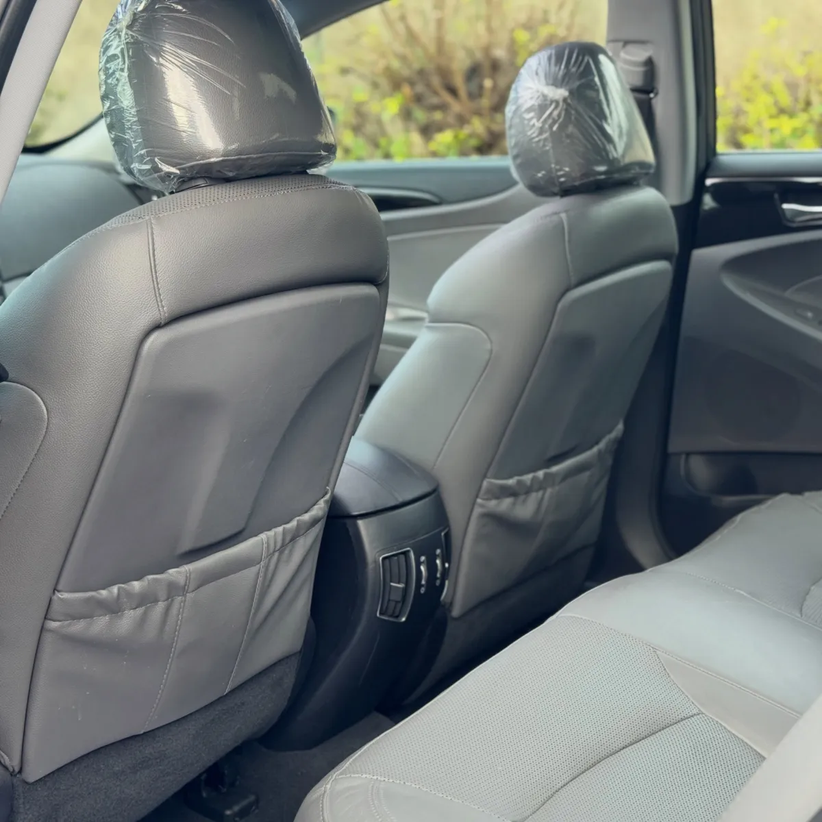Hyundai sedan Car - Image 3