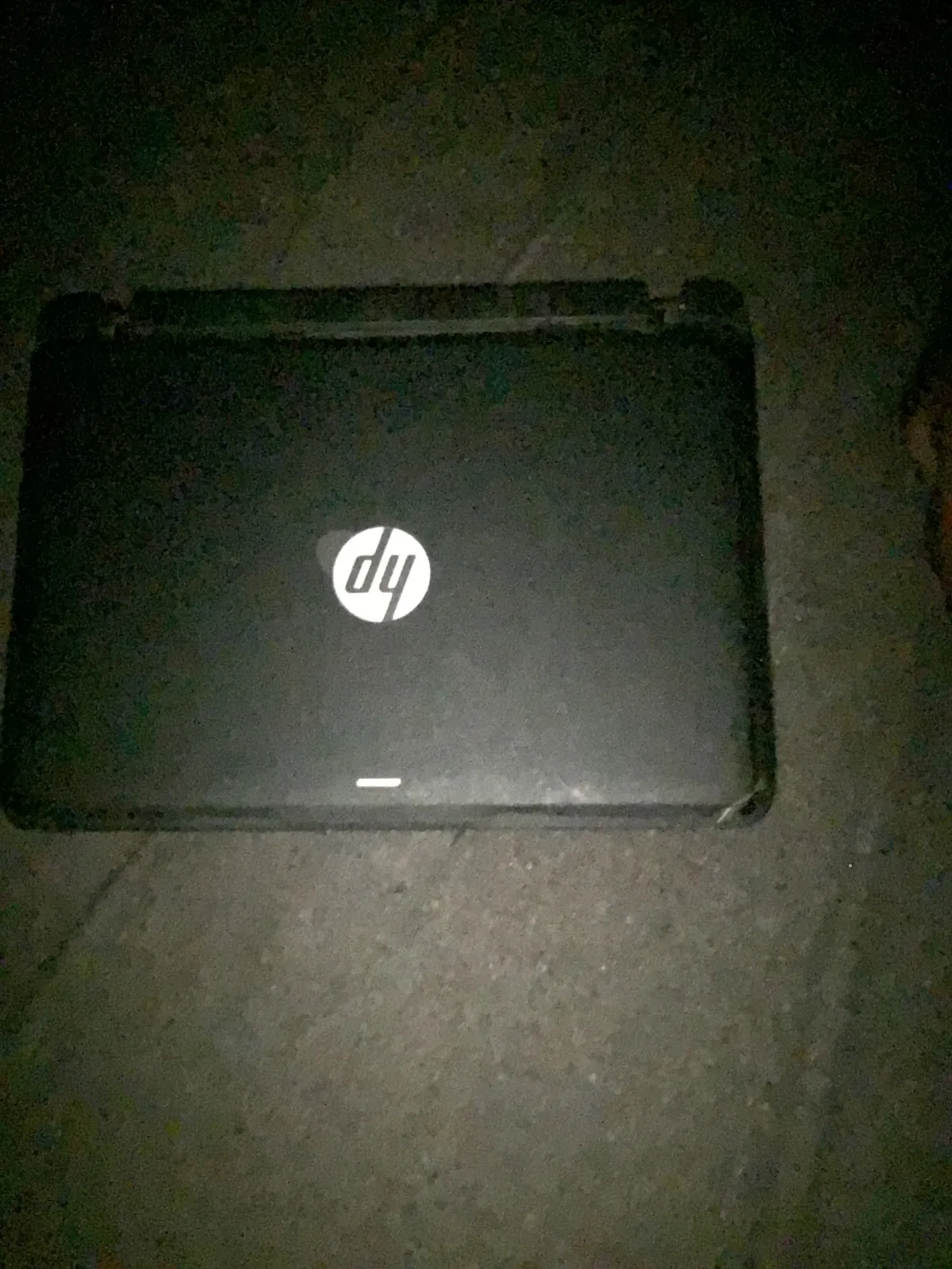 Laptop - Image 1