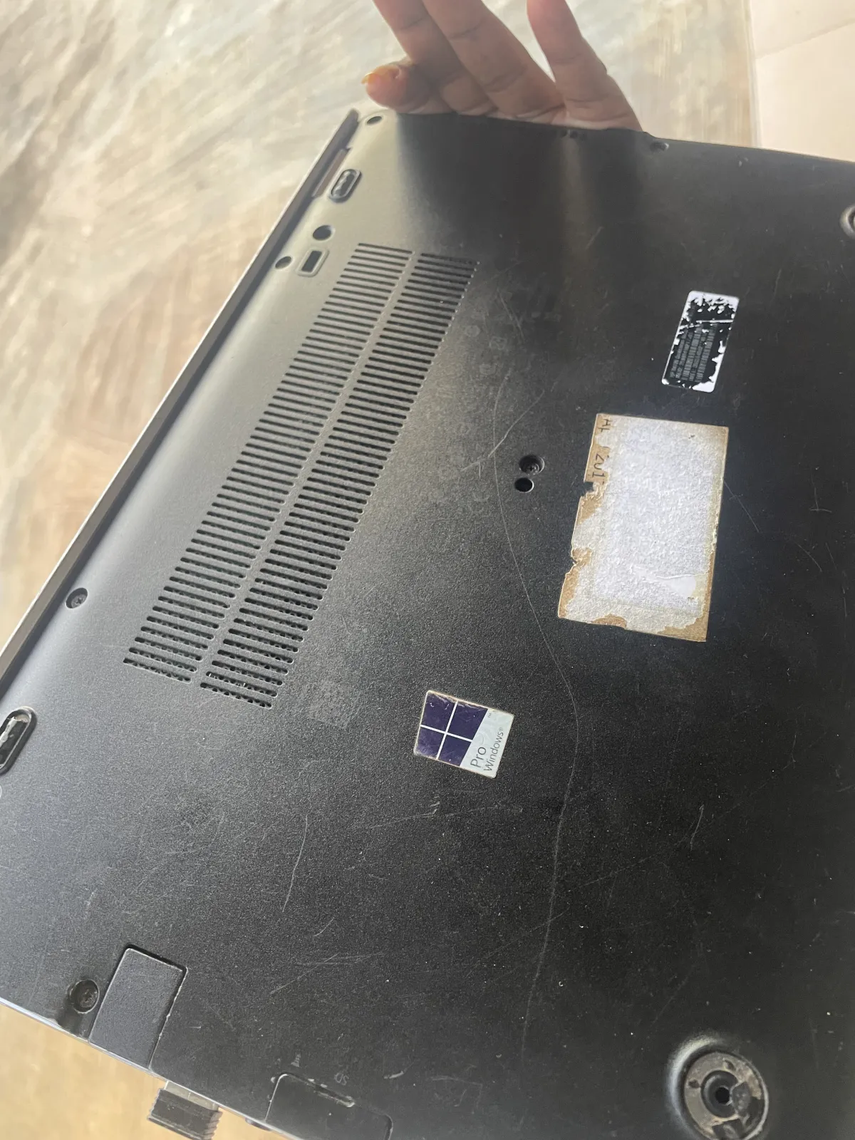 Hp Elitebook G3 - Image 3