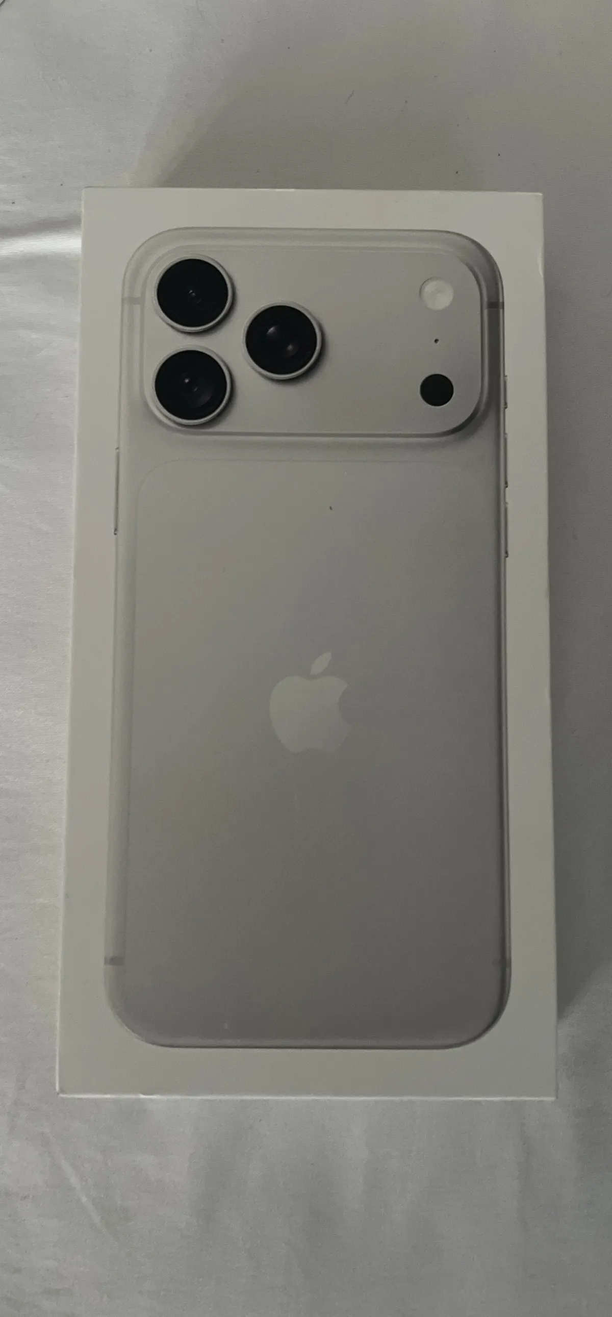 iPhone 18 pro max 256gb - Image 4