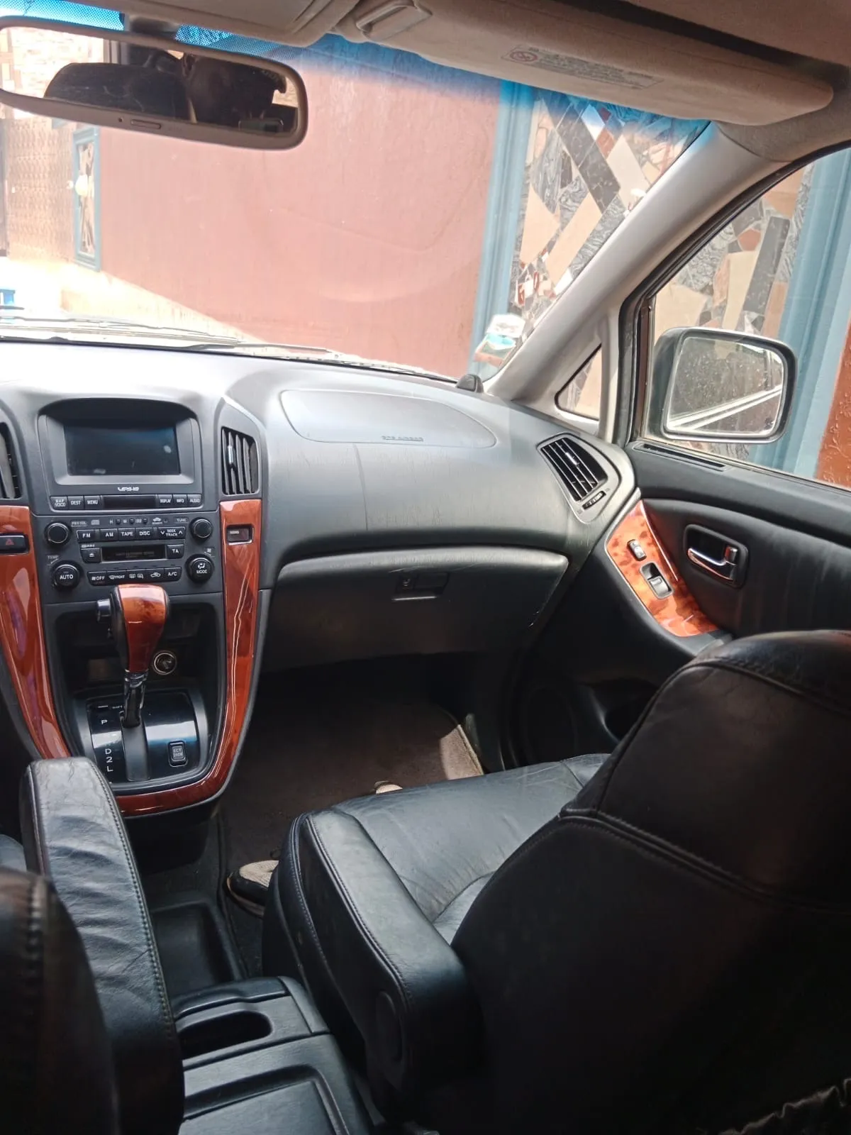 Lagos Cleared Foreign Used 2003 Lexus RX300(Accident Free) - Image 5