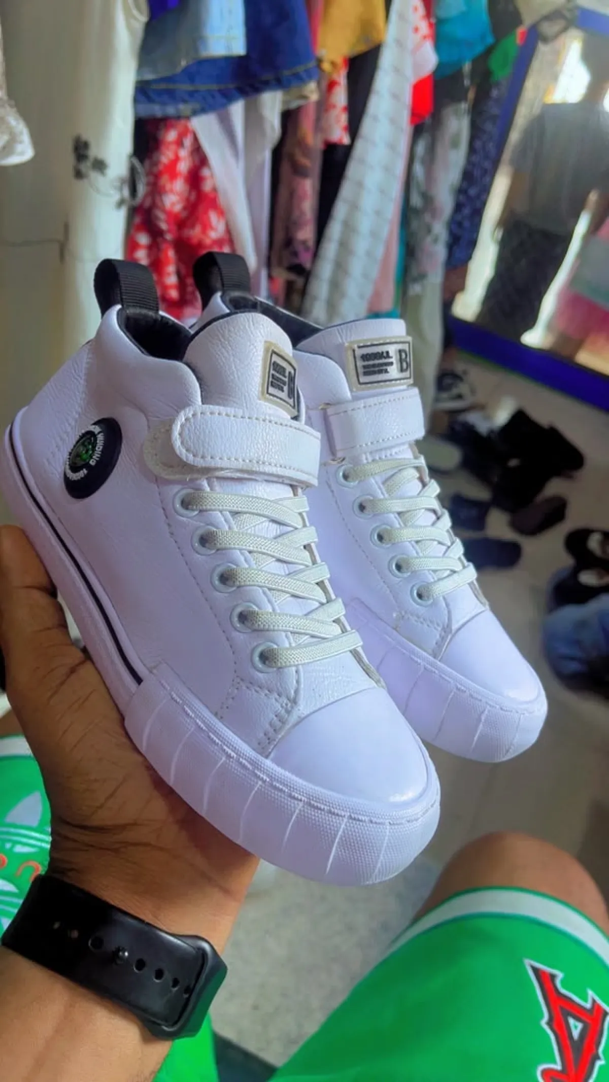 Thrift shoes - Image 3