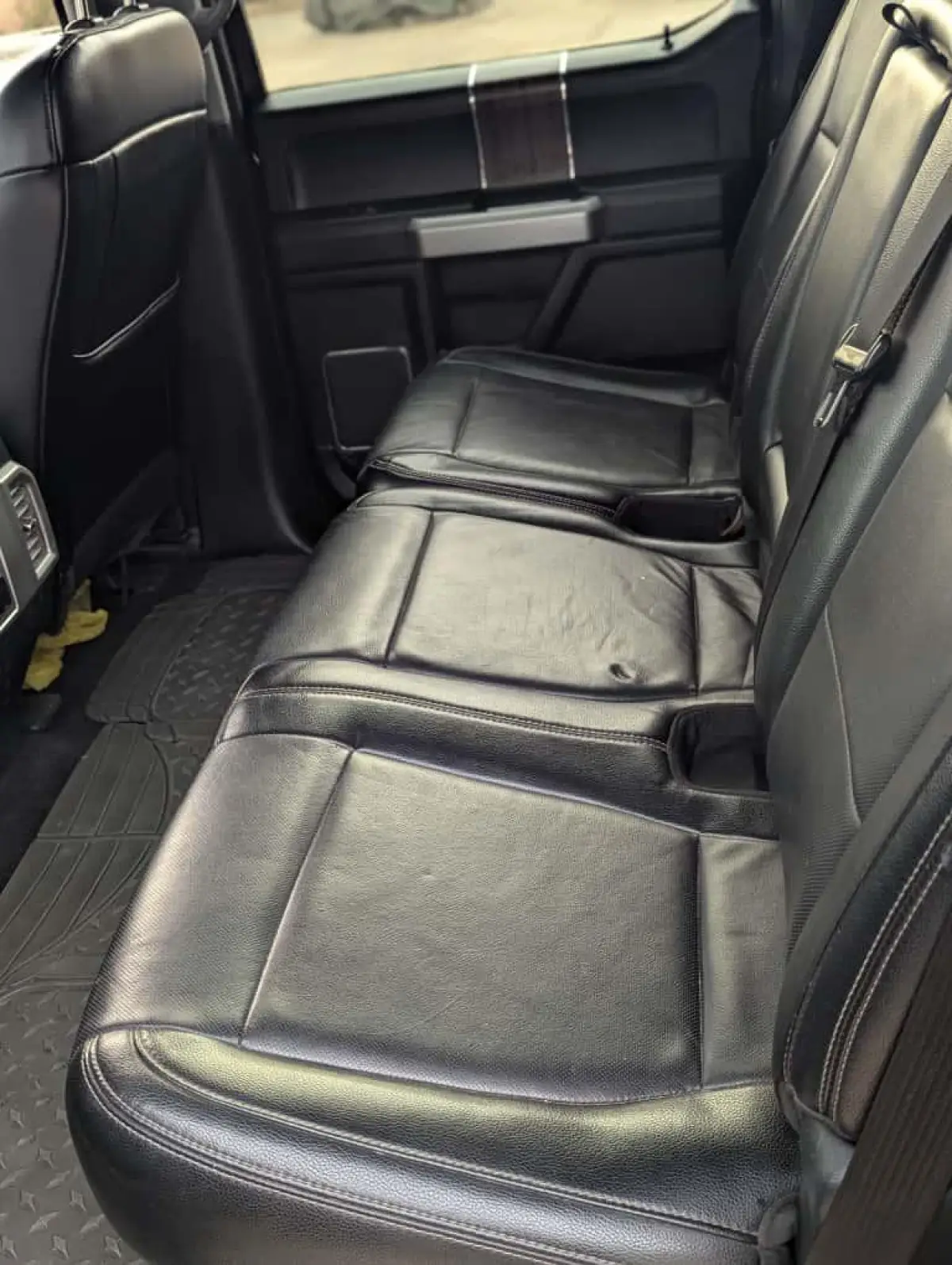 Ford Hilux 2021 - Image 10