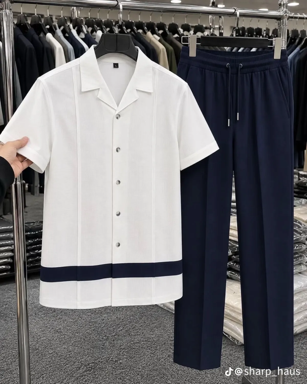 clothes - Image 2