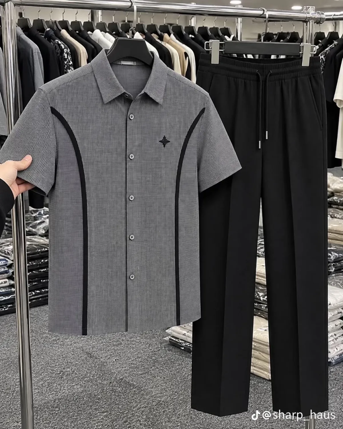 clothes - Image 3
