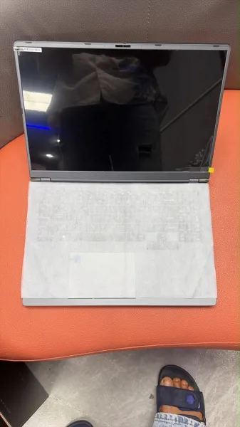Ami gaming laptop