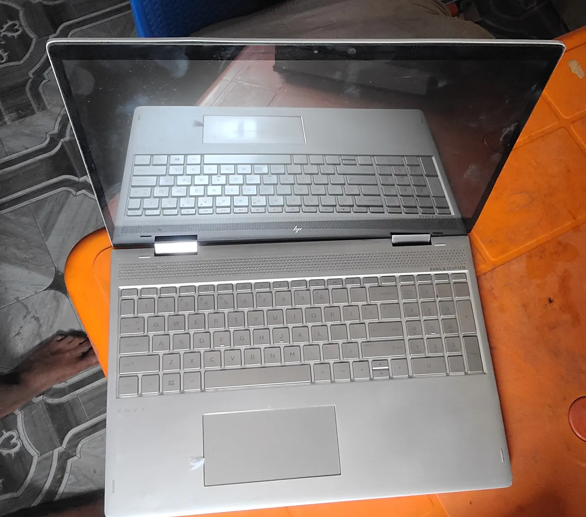 Hp Envy x360 15 convertible core i5 16gb 1Tb - Image 1
