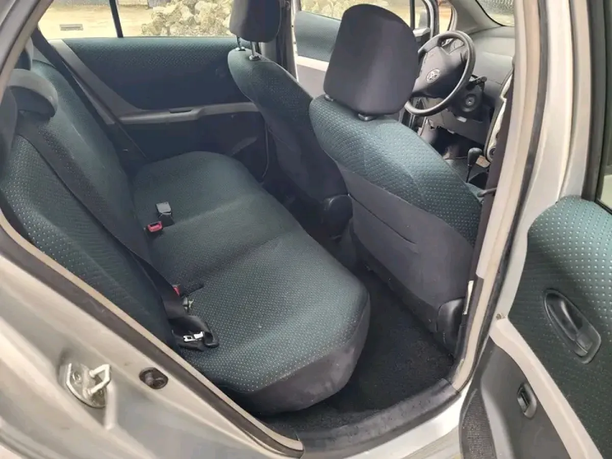 Toyota Yaris For Sale - Image 5