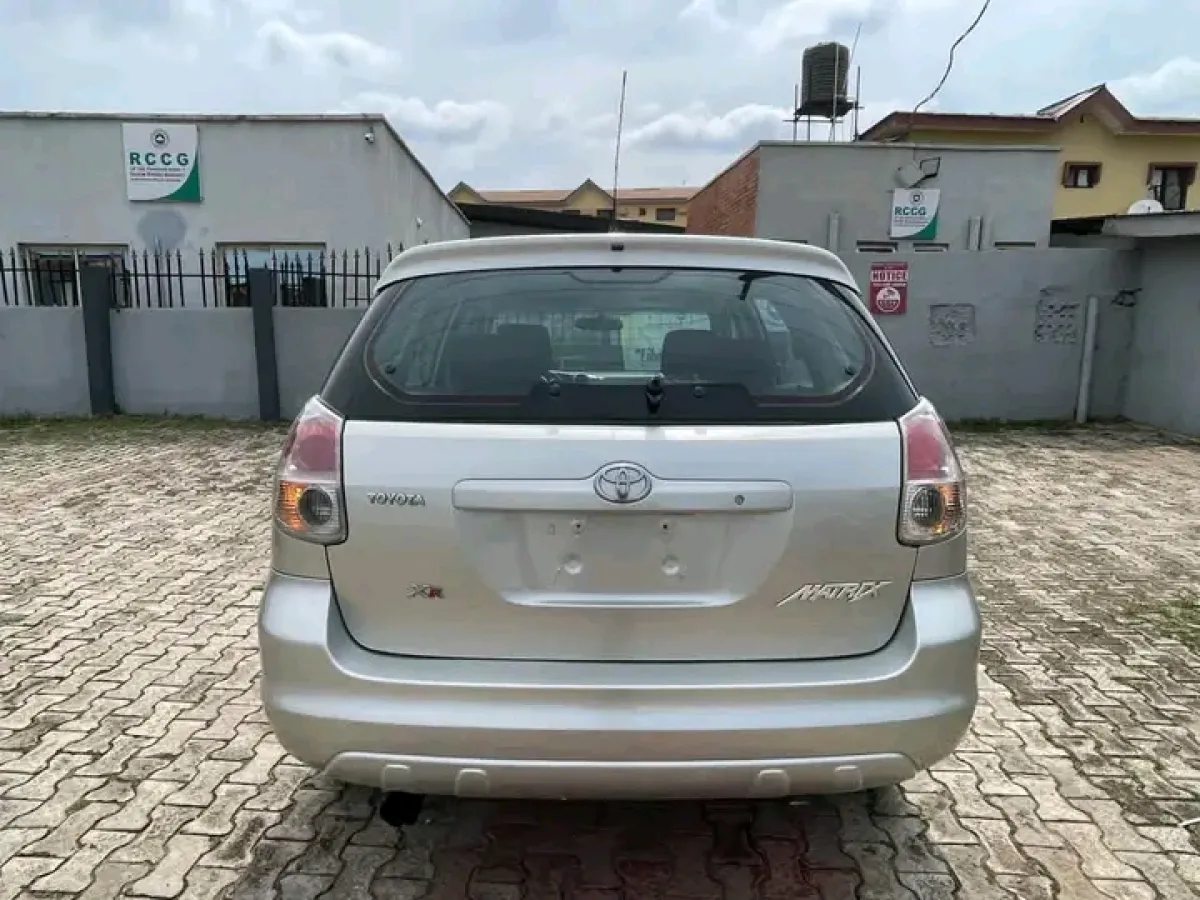 2004 Toyota Matrix For Sale - Image 4