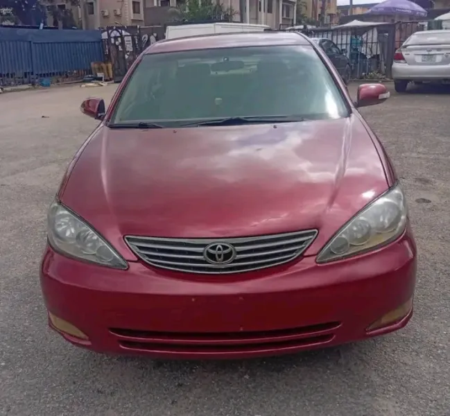 2003 Toyota camry