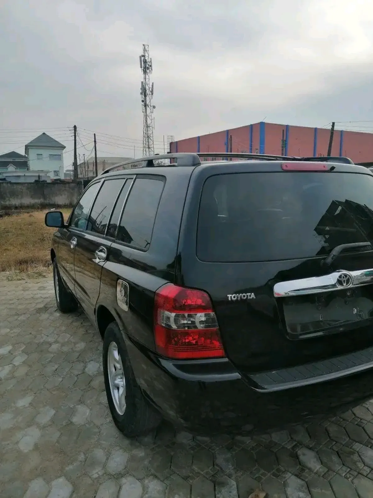 Toyota Highlander - Image 4