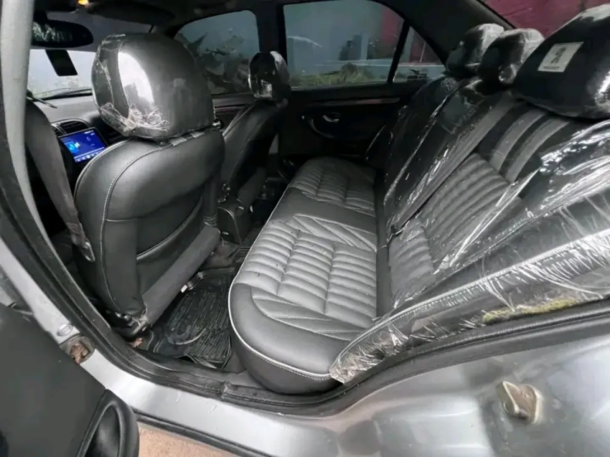 Peugeot 406 - Image 3