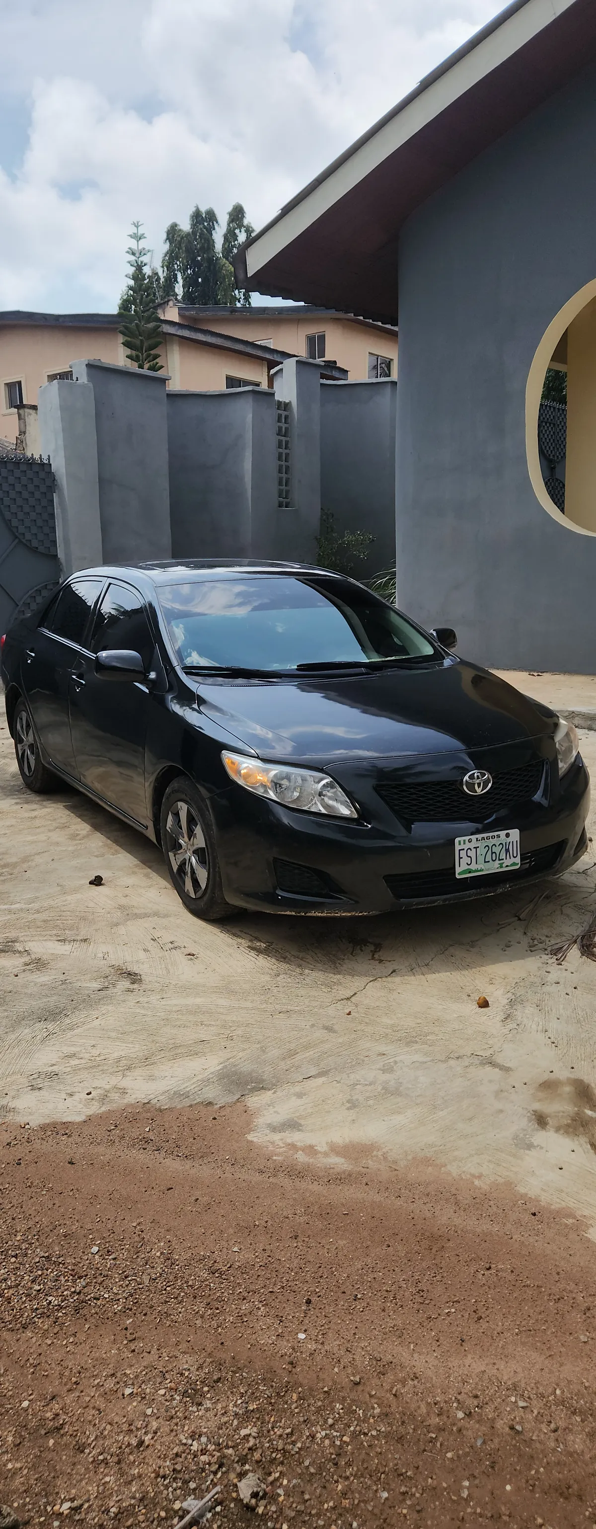 Toyota corolla for sale! - Image 1