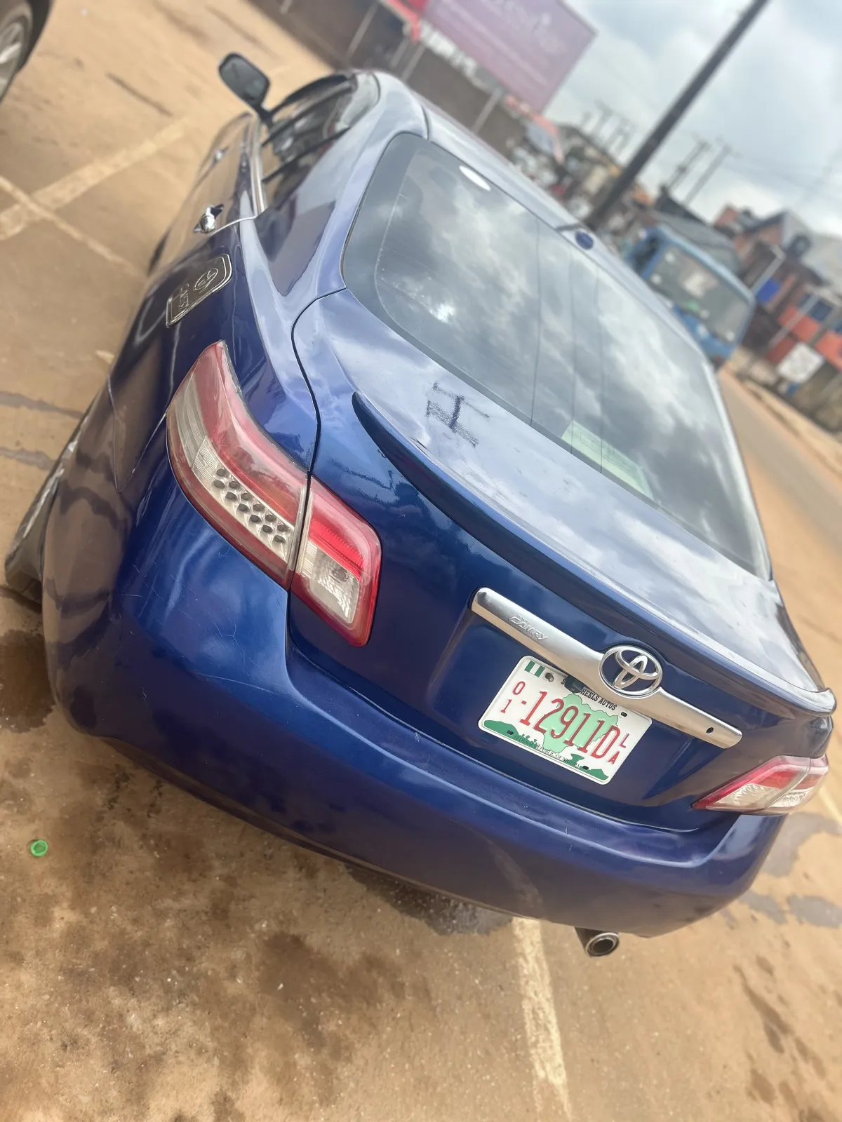 Toyota Camry 2010 - Image 5