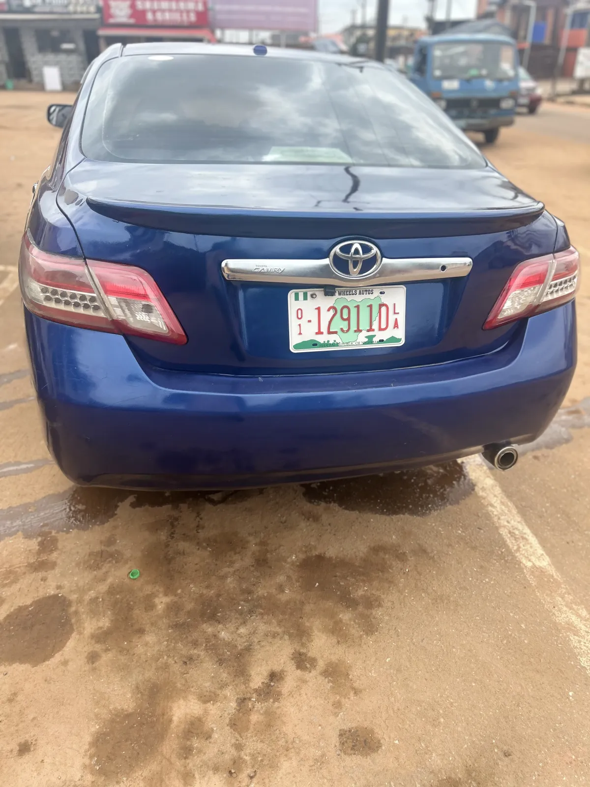 Toyota Camry 2010 - Image 6