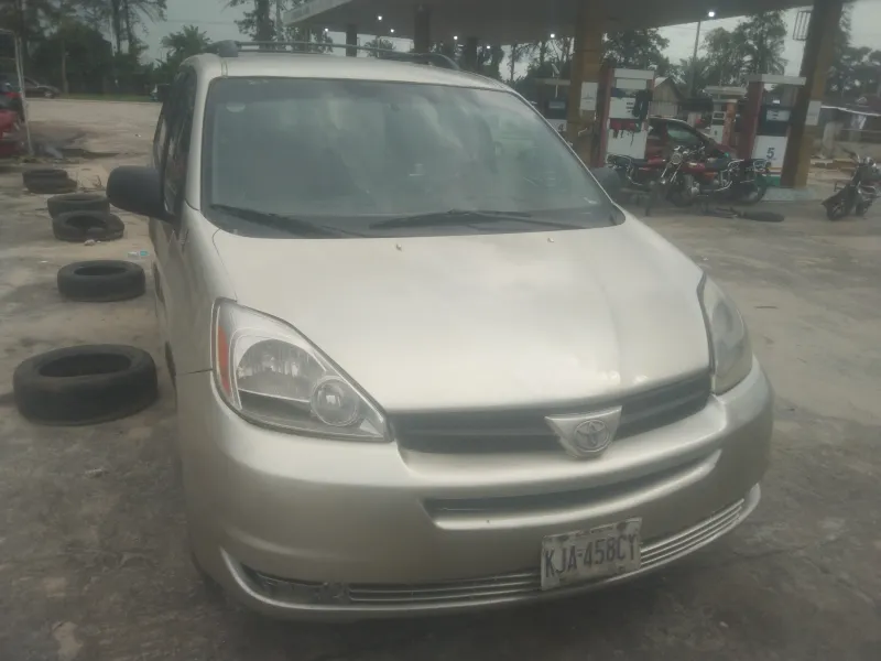 Toyota sienna for sale