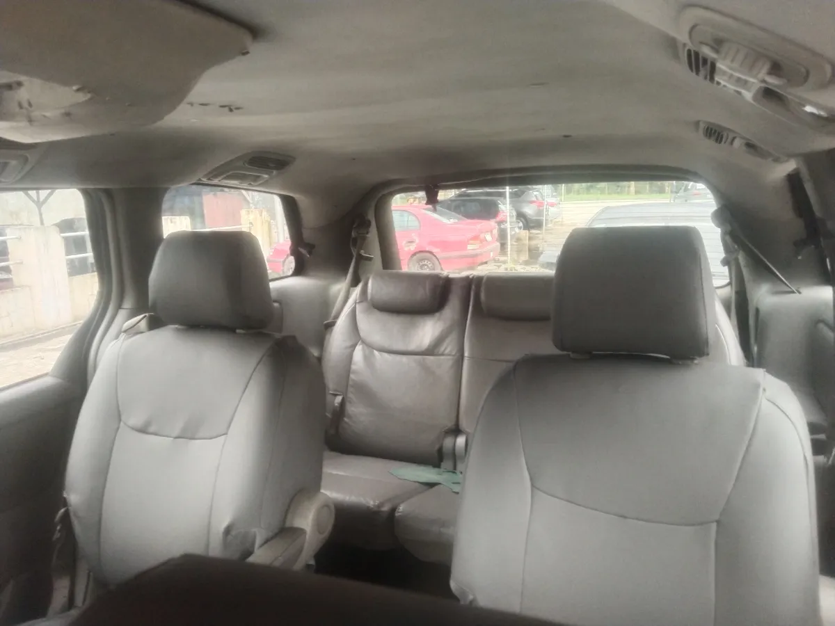 Toyota sienna for sale - Image 3