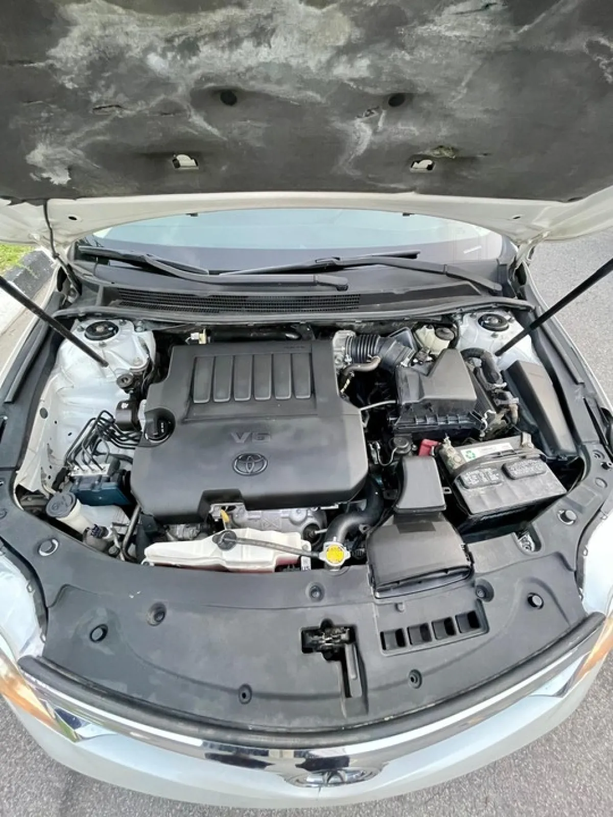 Lagos deal Toyota Avalon 2015 Foreign Used - Image 4