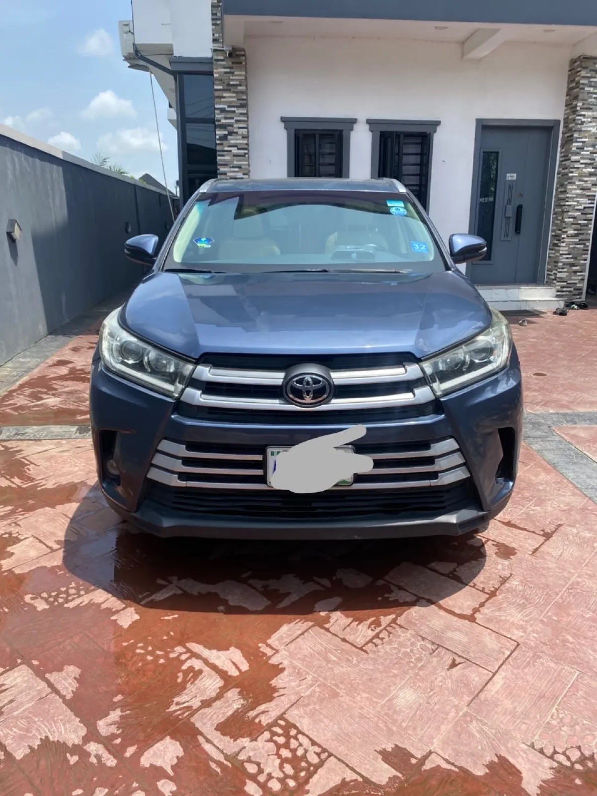 TOKS Standard 2015 Toyota Highlander XLE AWD(2023 Entry) - Image 1