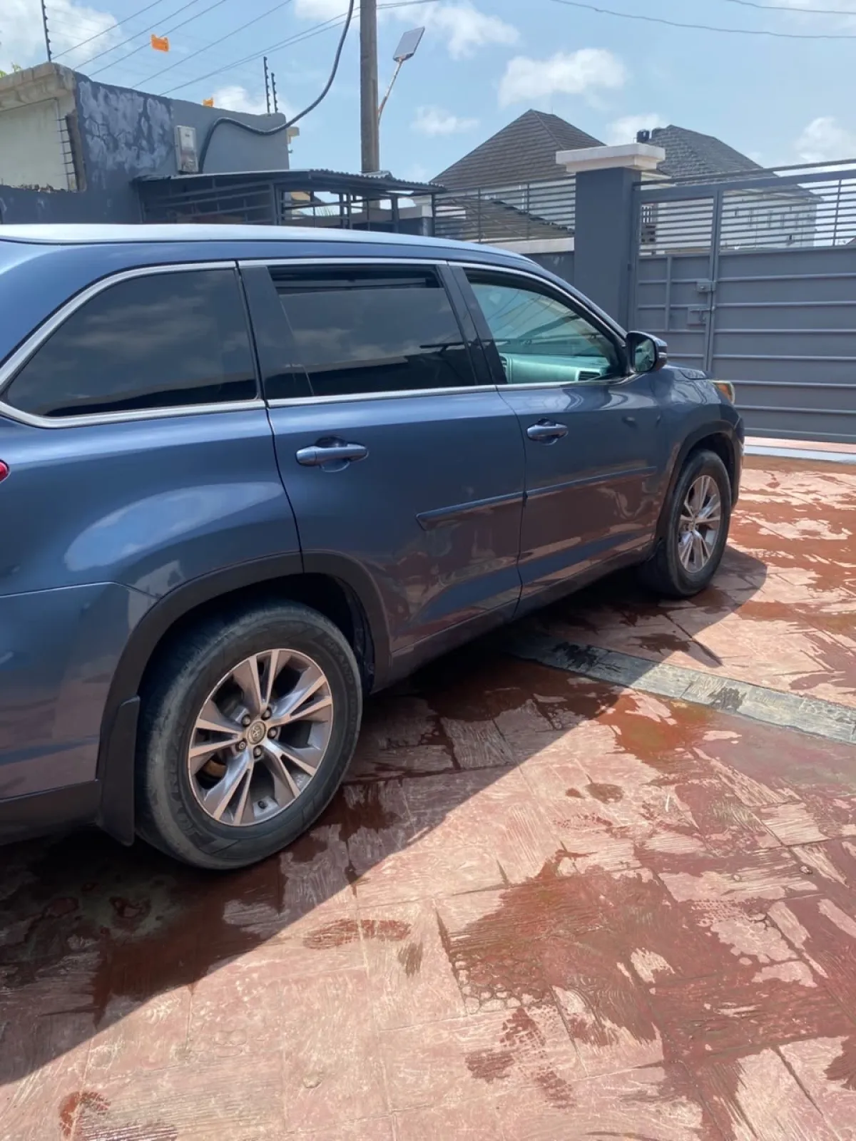 TOKS Standard 2015 Toyota Highlander XLE AWD(2023 Entry) - Image 8