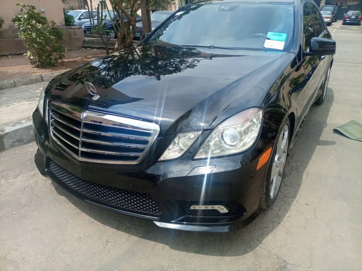 2011 Mercedes Benz E350 - Image 1