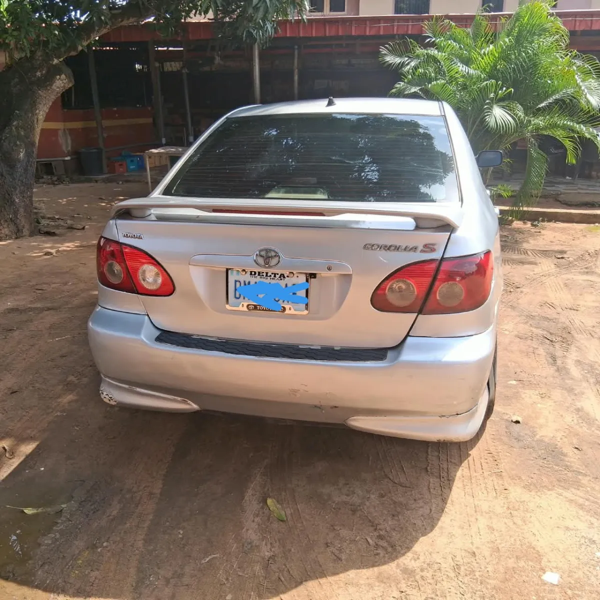 Toyota Corolla sport 05/06 - Image 1