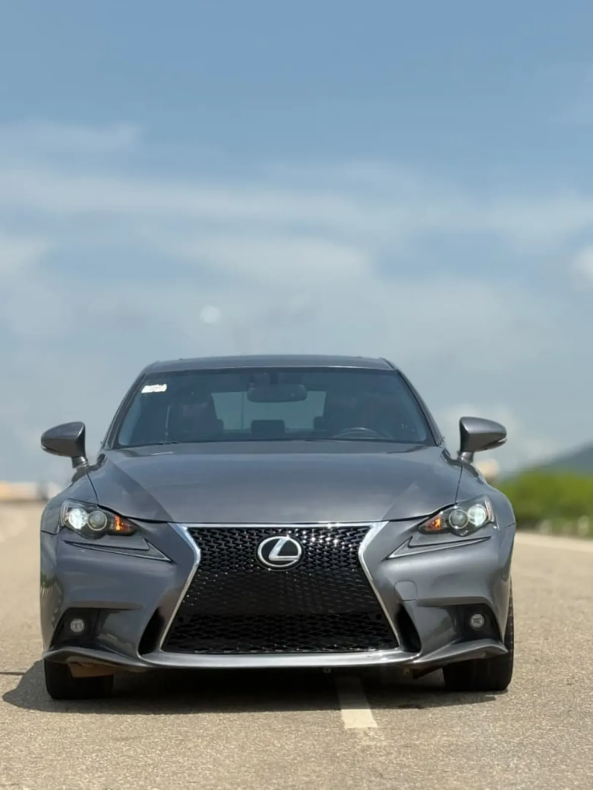 Lexus IS235 - Image 8