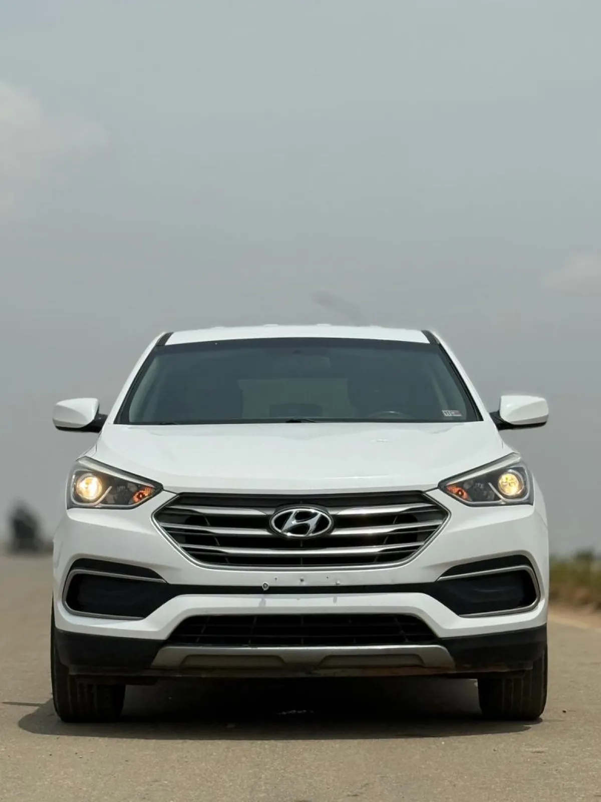 Hyundai santa fe sport - Image 1