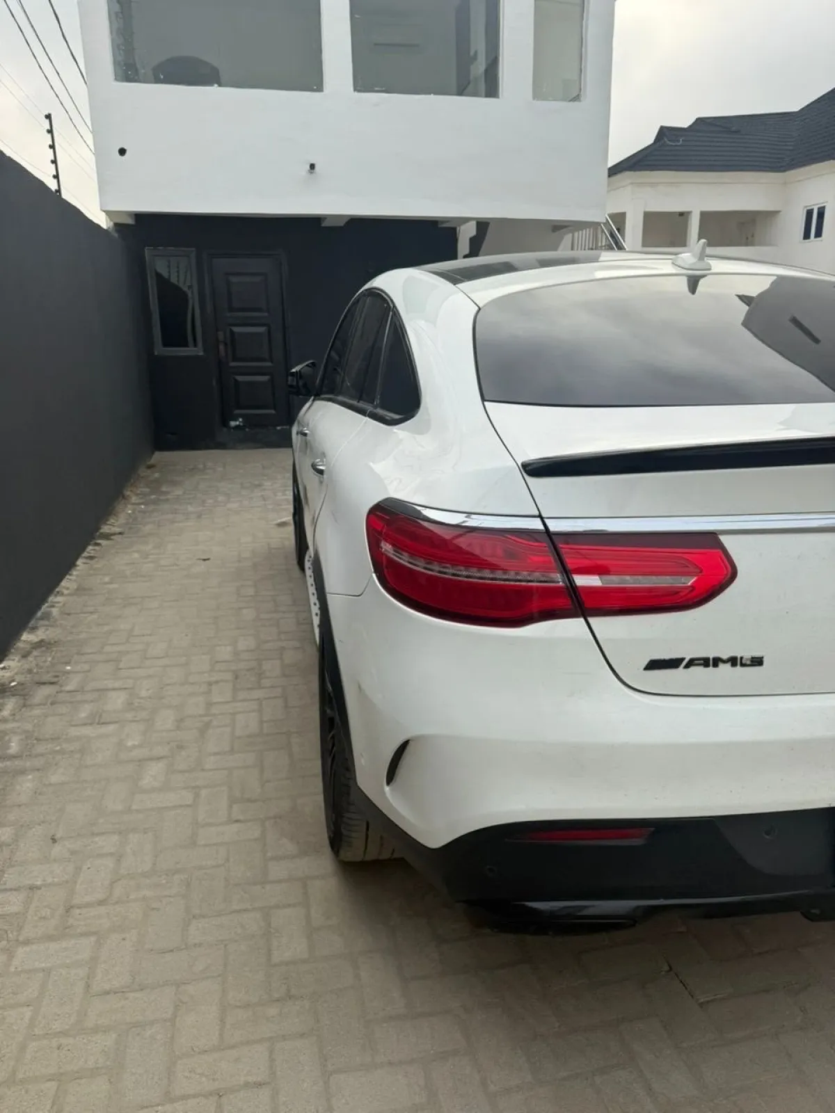 Pre-Owned 2016 MB GLE43 AMG COUPE Full Option - Image 8