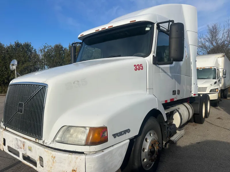 2003 Volvo