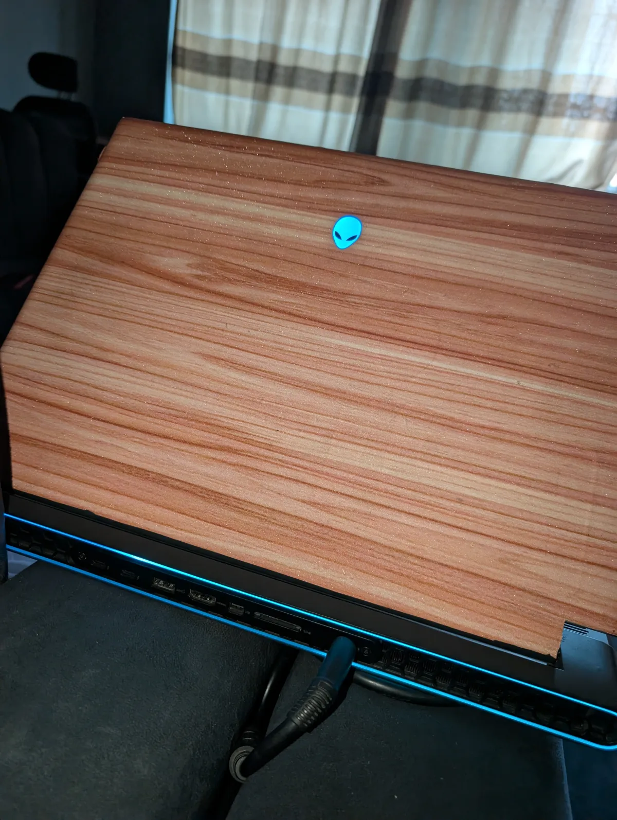 Alienware M18 R2 - Image 4