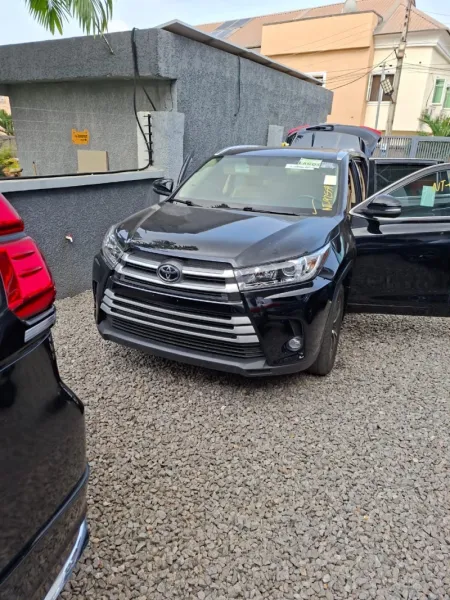 Foreign Used 2016 Toyota Highlander XLE AWD