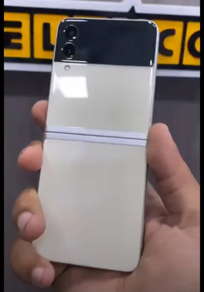 Samsung flip 3