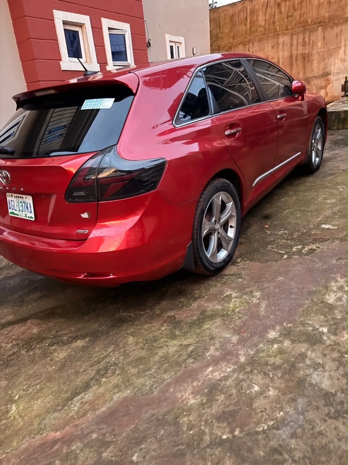 car - Image 4