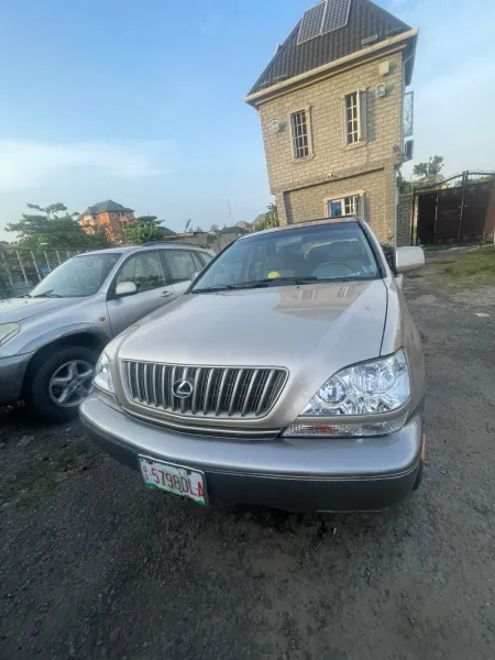 clean Registered 2003 Lexus RX300