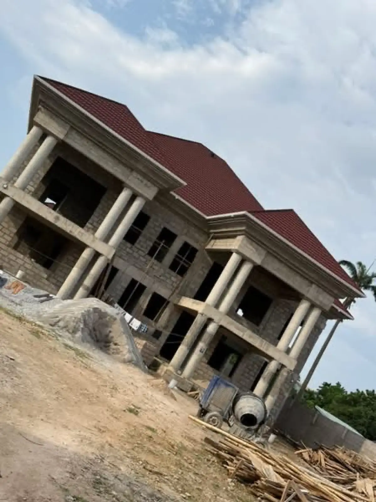 Building Contractor - Image 2