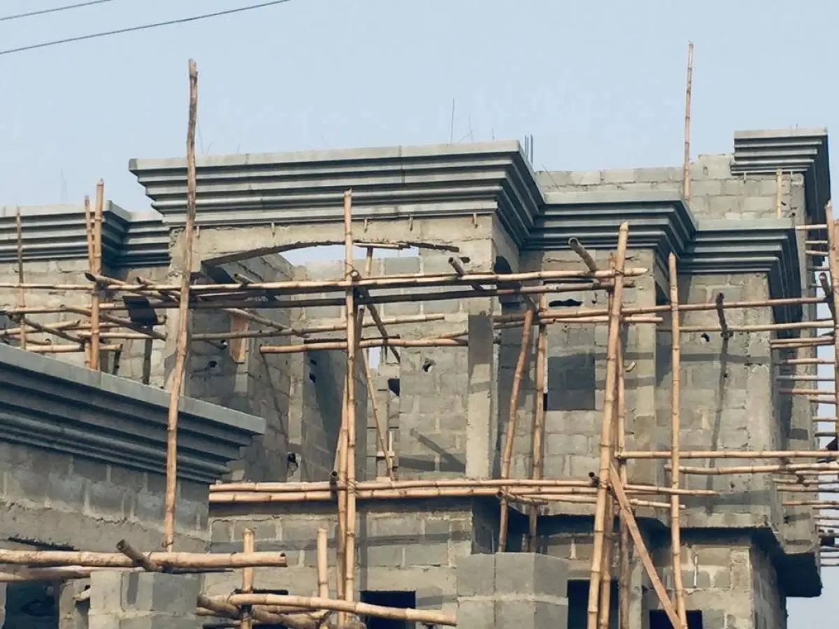 Building Contractor - Image 17