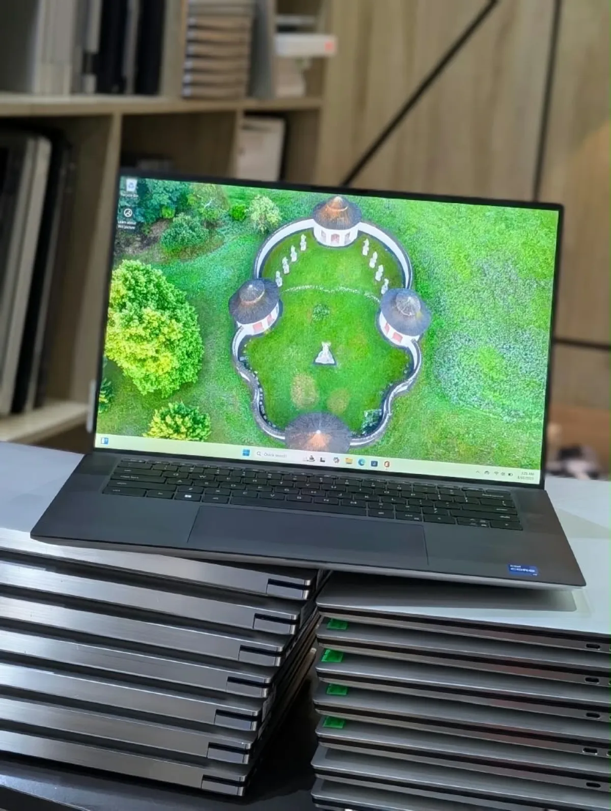 DELL XPS 13 930513. 4 FHD TOUCHSCREEN Display11th Gen Intel Core i7-11 - Image 4
