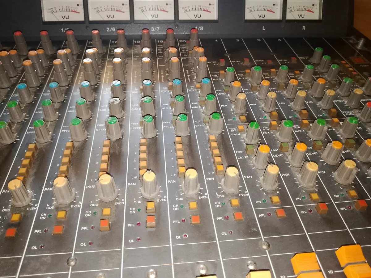 Complete Music Recording Studio Equipments - Image 9