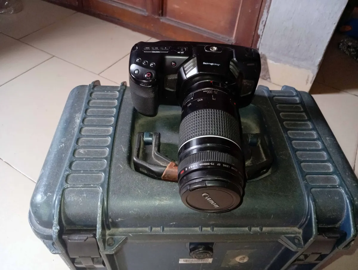 Blackmagic Pocket Cinema Camera 4K, Speedbooster, Lenses, Hardcase - Image 2