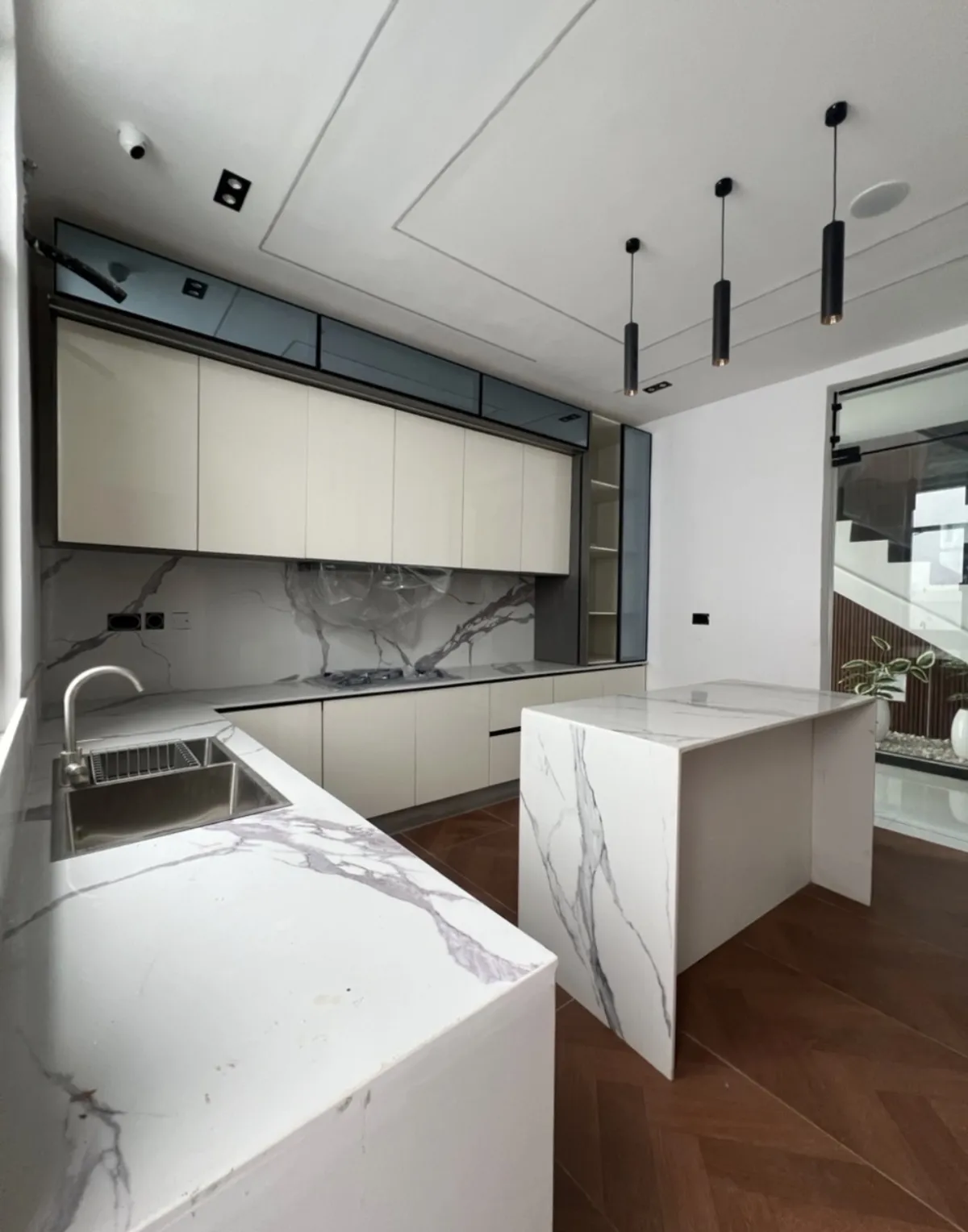5 Bedroom fully detached - Image 6