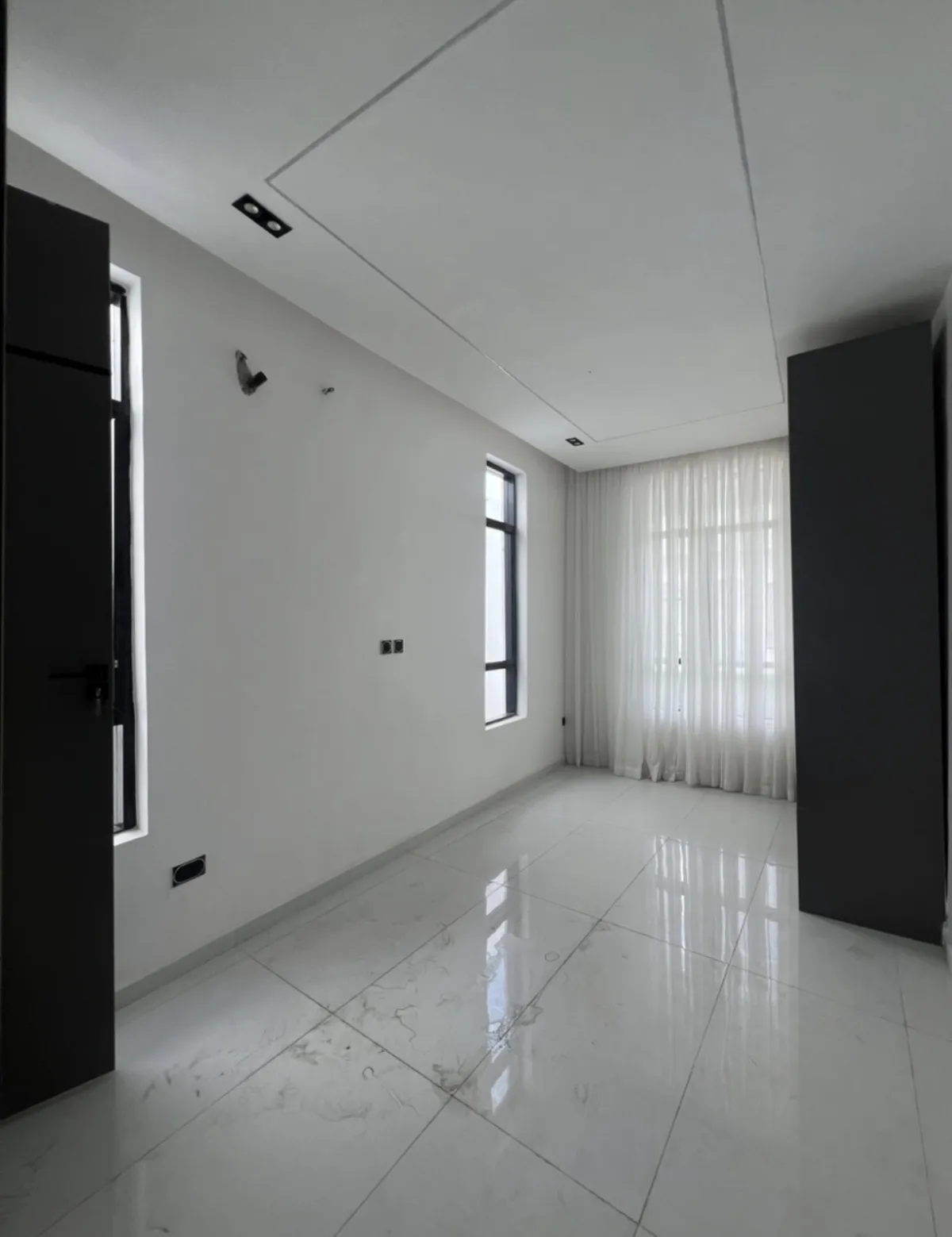 5 Bedroom fully detached - Image 7