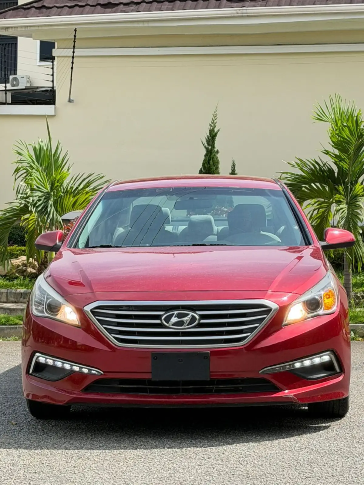 Hyundai Sonata 2016 - Image 2