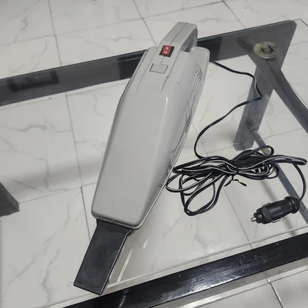 Car vacuum cleaner