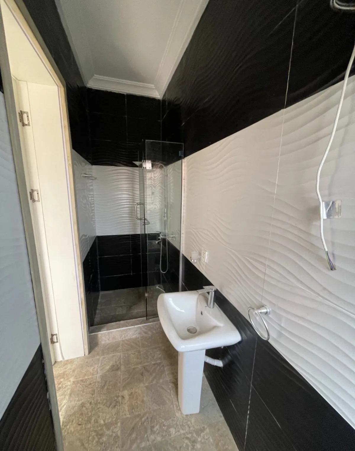 4 Bedroom semi-detached duplex for sale - Image 9