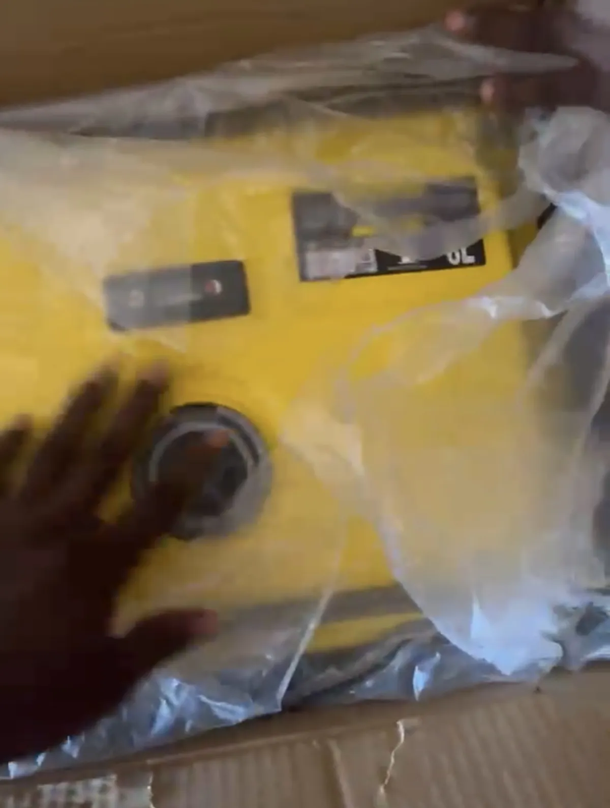 Brand new Senwei SV2200 generator - Image 3