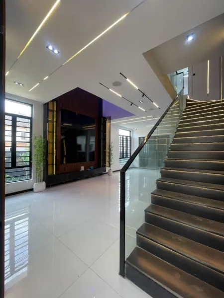 5 Bedroom fully detached duplex with pool and gym for sale