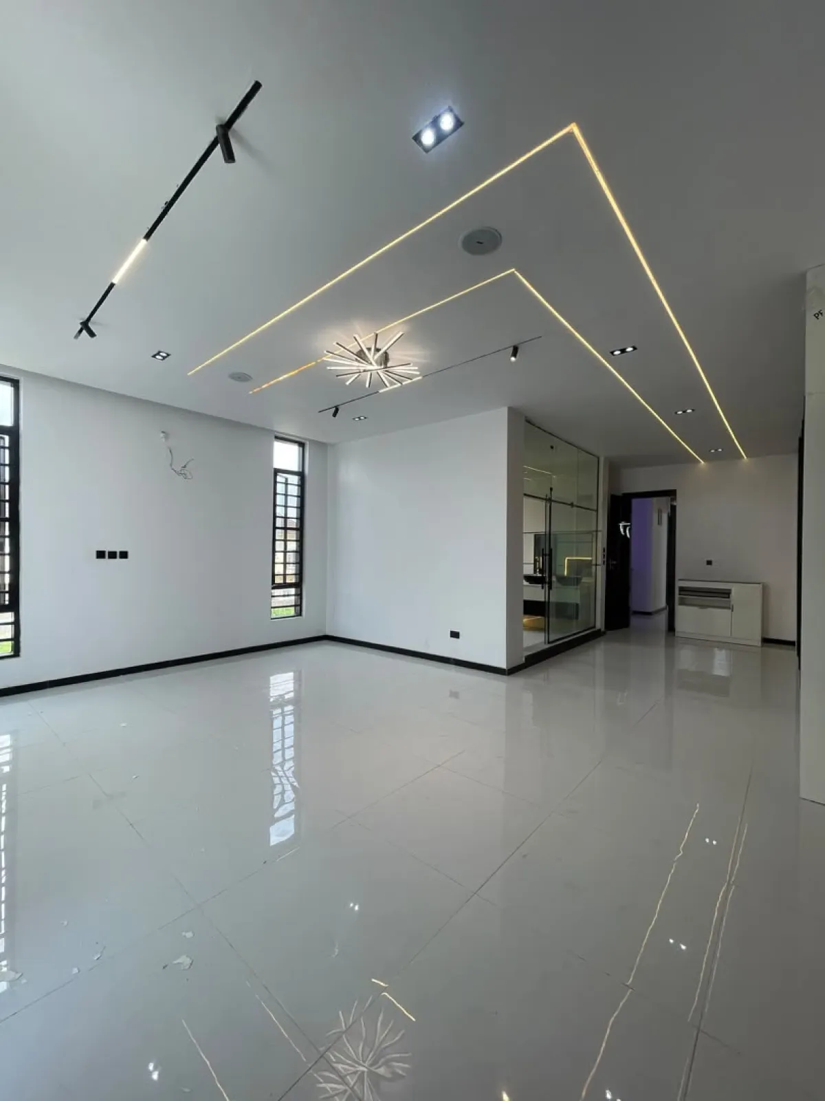 5 Bedroom fully detached duplex with pool and gym for sale - Image 6